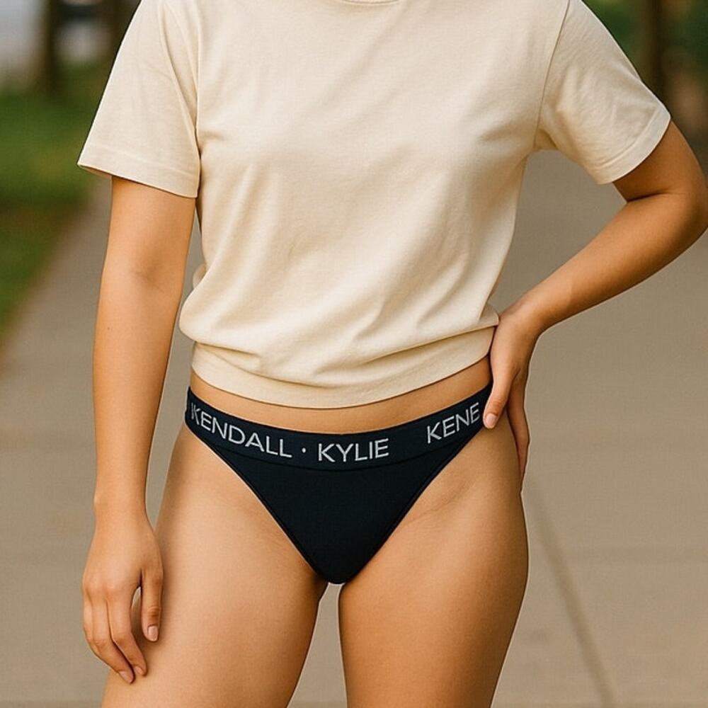 NWT ~ KENDALL + KYLIE Black Bikini Bottom Swimsuit ~ Women's Size SMALL